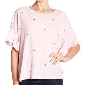 Sundry boxy heart flutter tee size 4 (XL)
